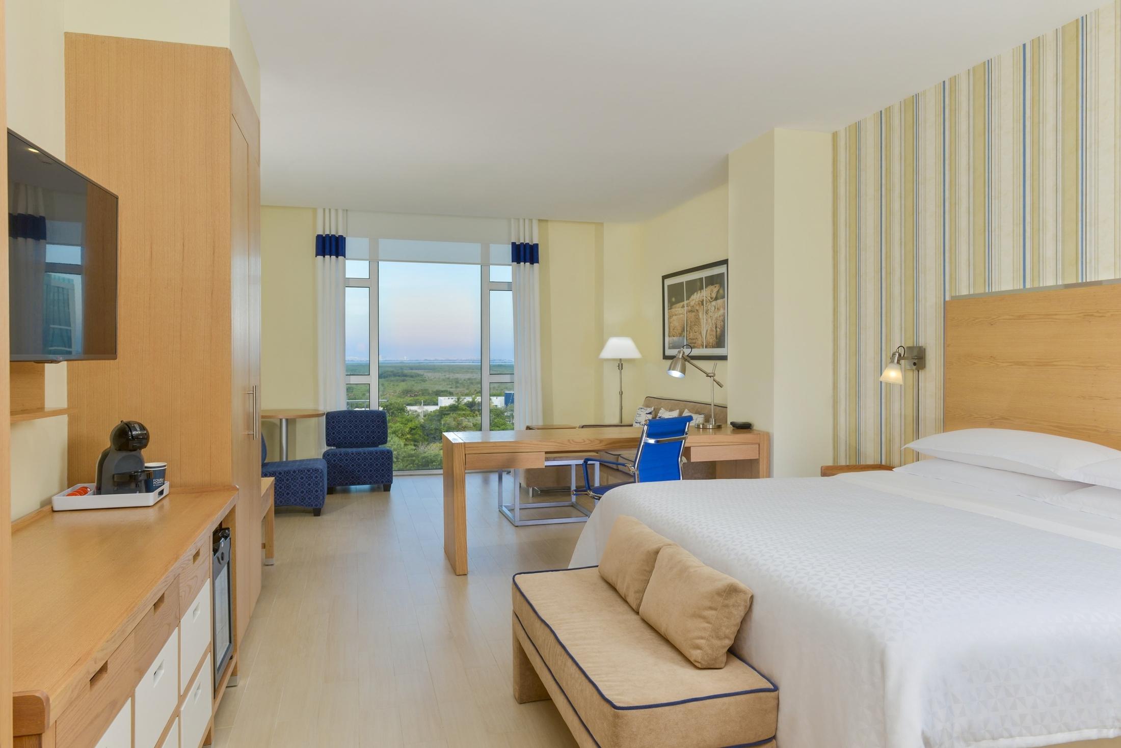 Four Points By Sheraton Cancun Centro Extérieur photo