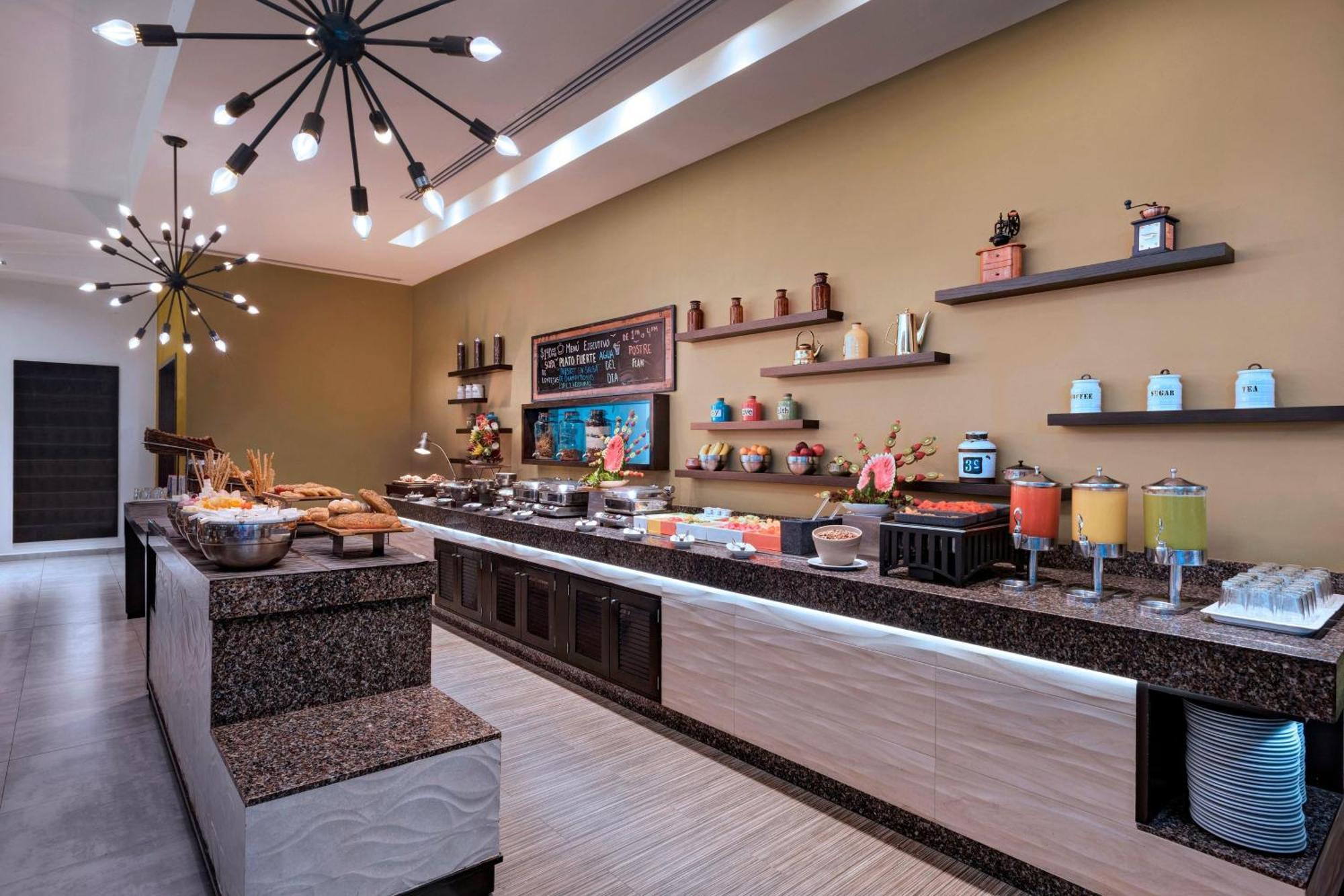 Four Points By Sheraton Cancun Centro Extérieur photo